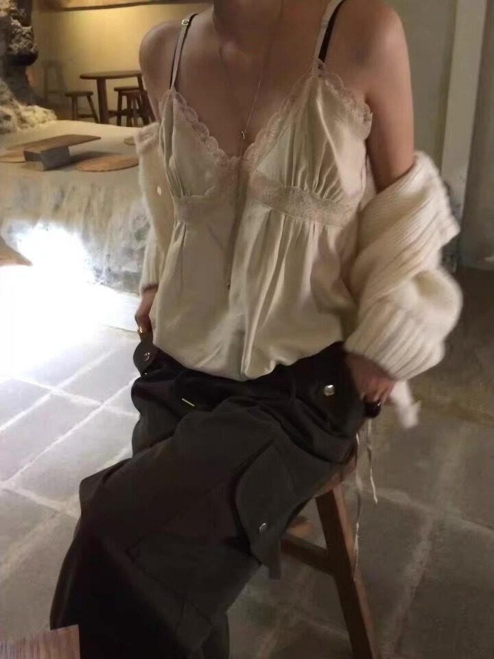 Fashionable V-Neck Strap Base  - đánh giá và giá Resin Vat