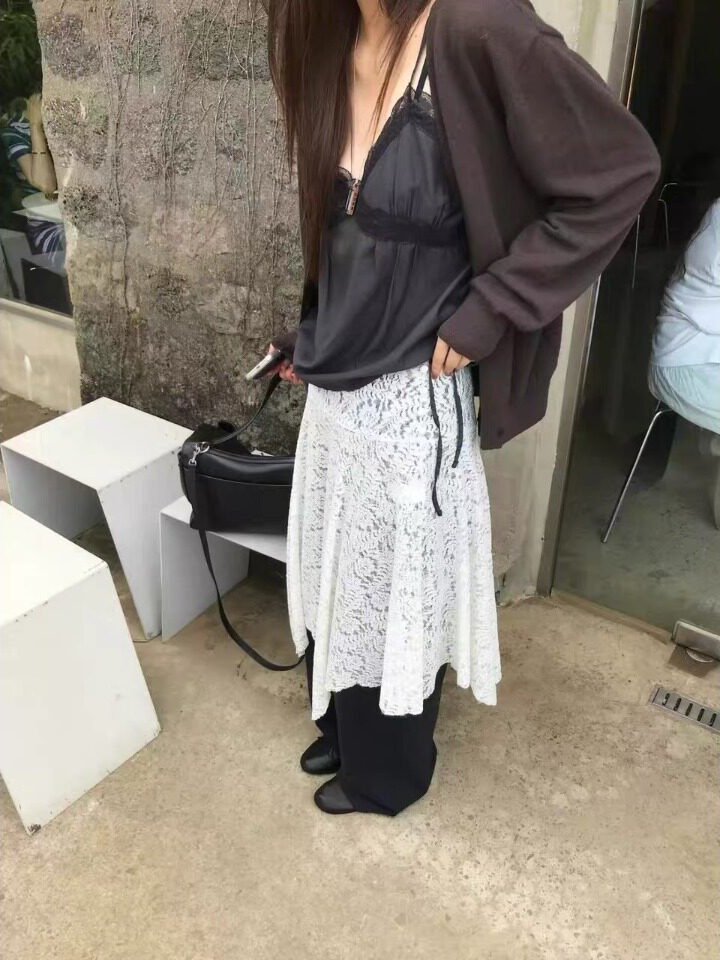 Fashionable V-Neck Strap Base  - đánh giá và giá Resin Vat